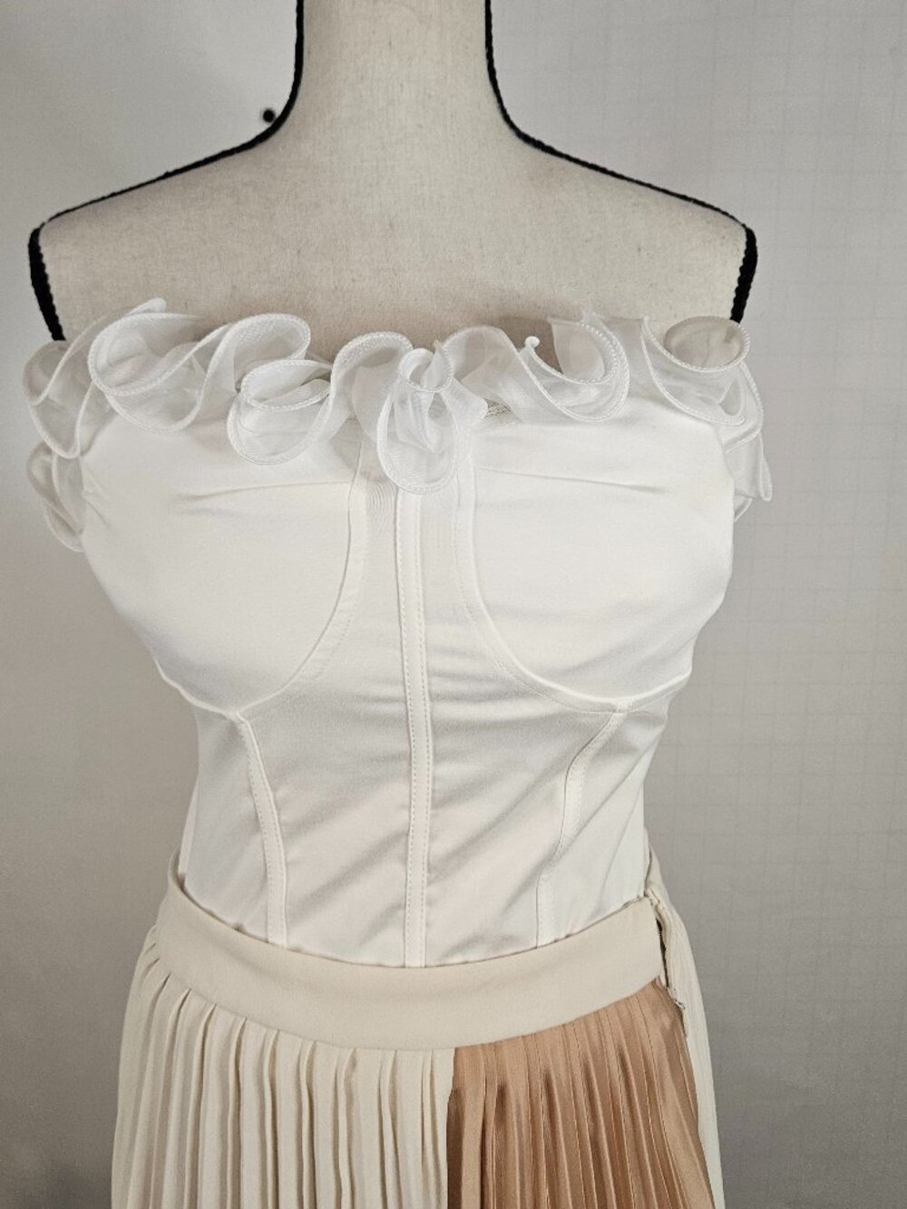 Women's Fashion Strapless Large Pull-Over Corset Style Crop Top,